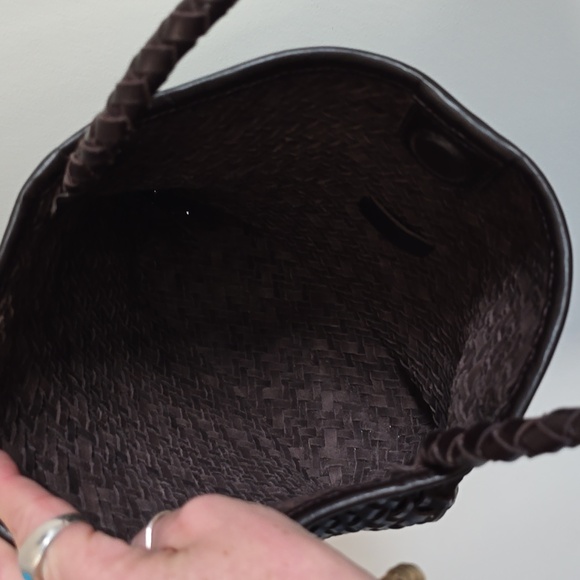 Madewell The Handwoven Shoulder Bag - Picture 8 of 10